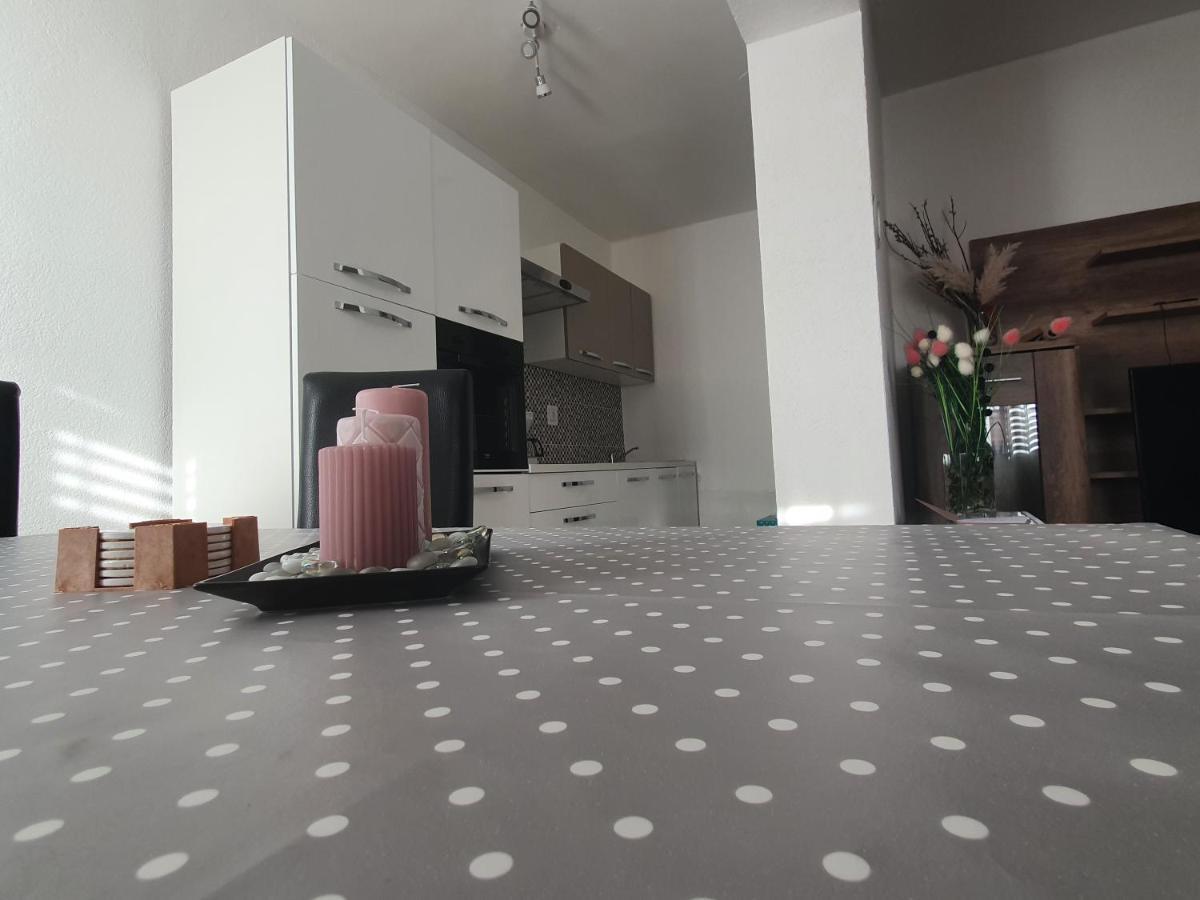 Apartman Bake Milke เซนญ์ ภายนอก รูปภาพ